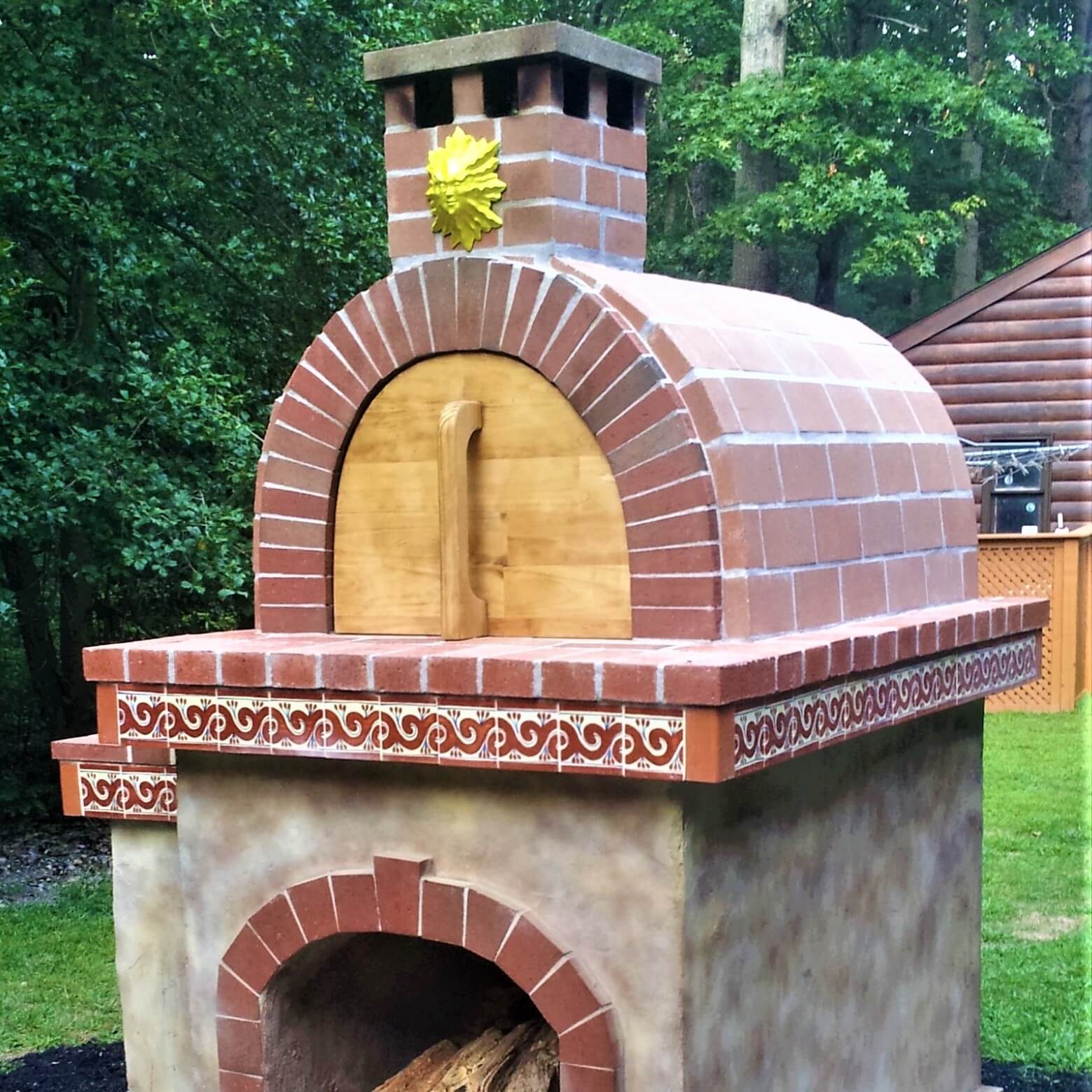 http://www.brickwoodovens.com/cdn/shop/articles/Brick-Wood-Fired-Oven.jpg?v=1665412268