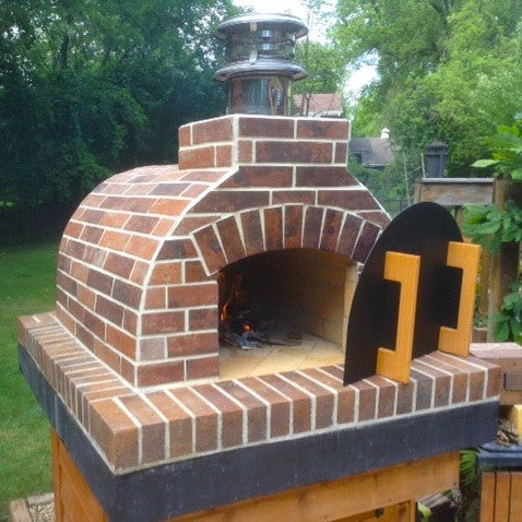 Backyard Pizza Oven