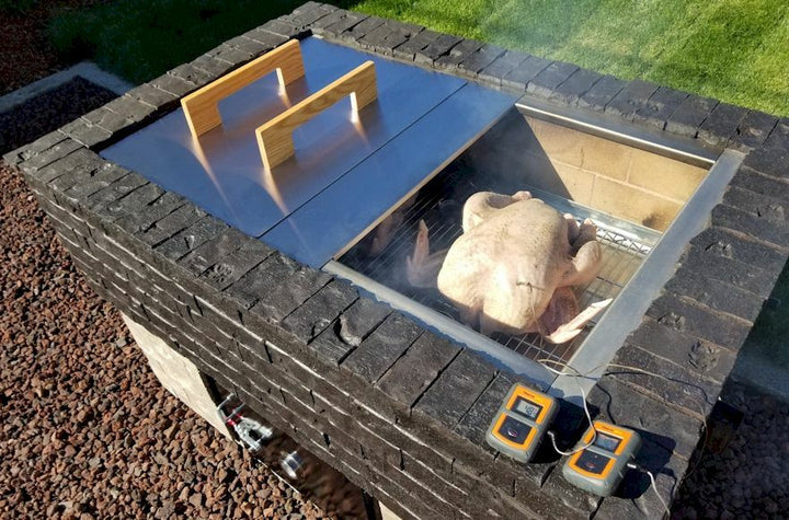 BrickWood Box - Smoking 2 beautiful 20lb Turkeys
